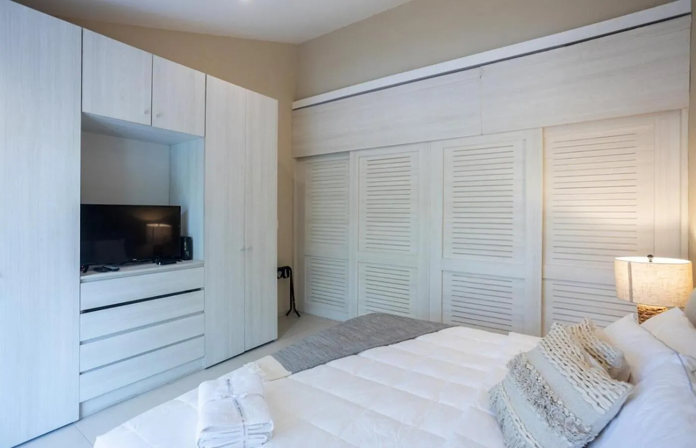 Playacar Master Suites, 2 Pools, Bbq, Beach 5 Min プレヤデルカーメン 0*,