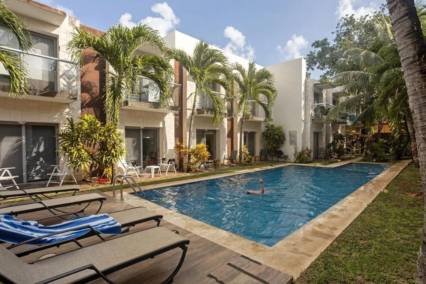 Apartment Playacar Master Suites, 2 Pools, Bbq, Beach 5 Min Playa del Carmen
